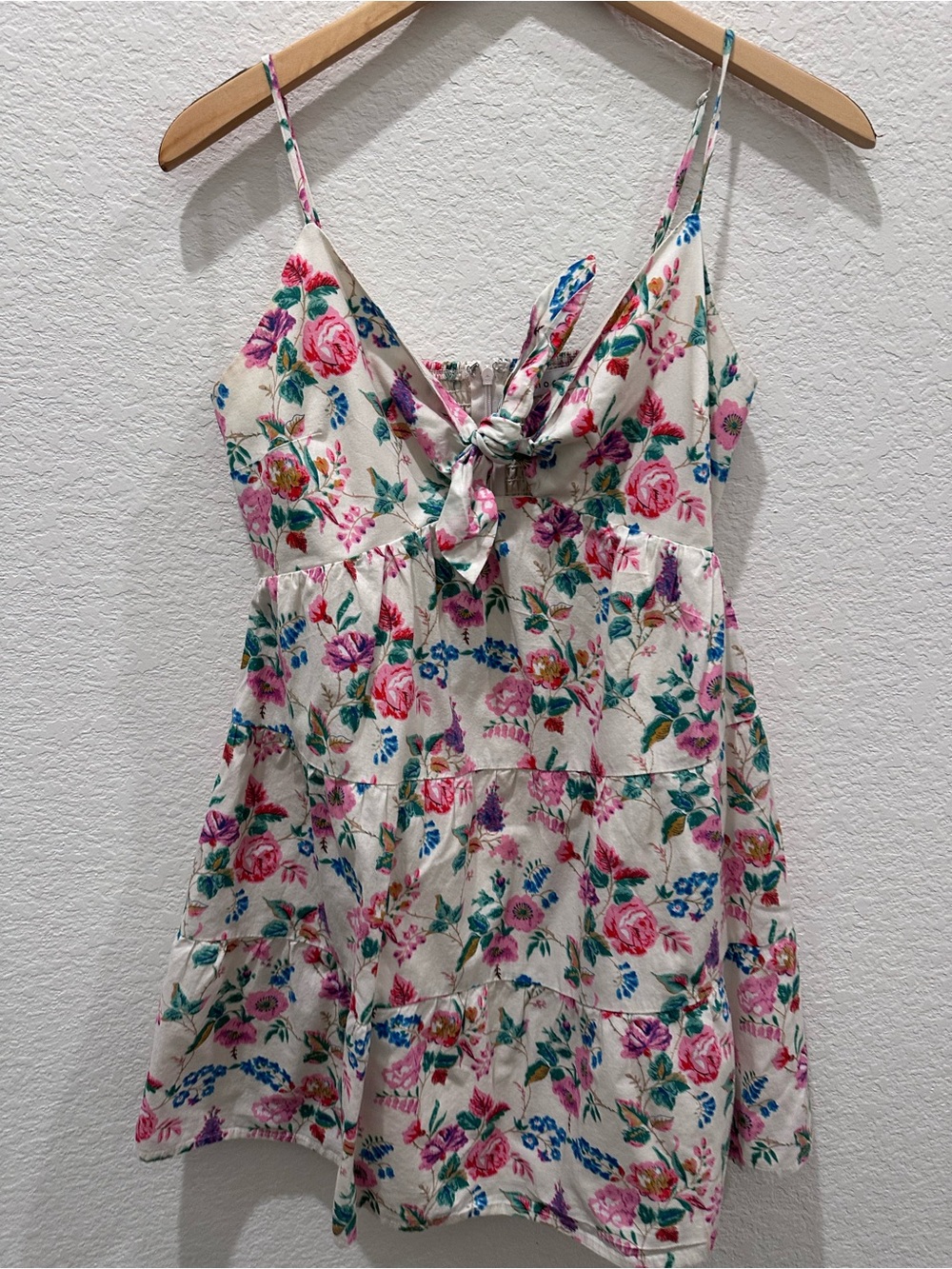 Moodie Floral Tie Front Mini Dress White Pink Rose Print Smocked Back Small